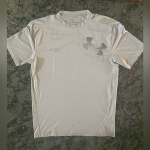 Under Armour men’s performance T-shirt, size M